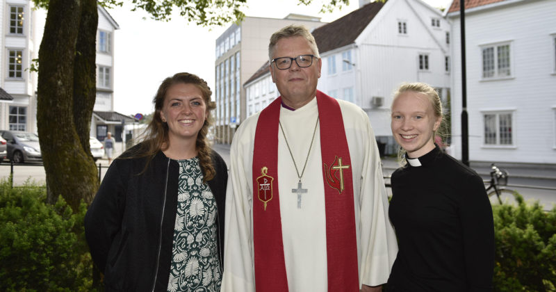 På vei til å bli prester